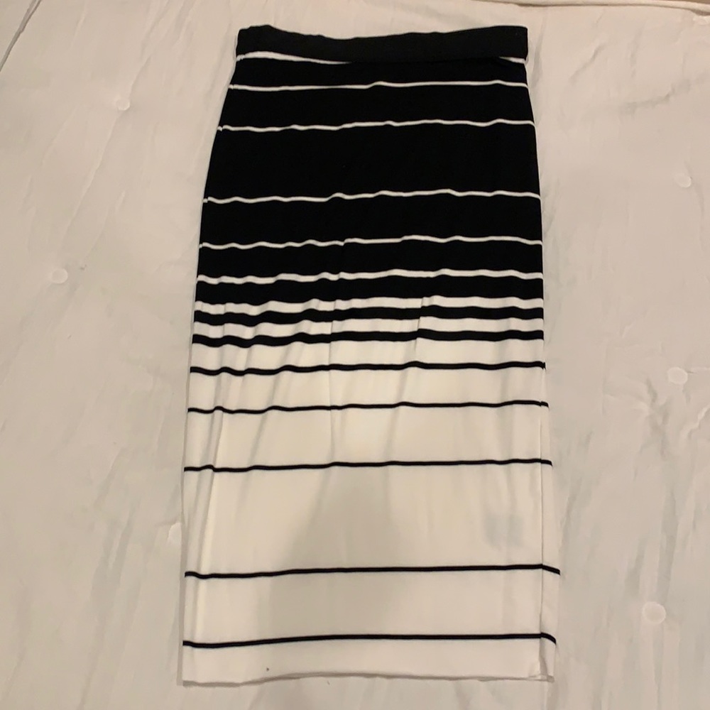 NWT pencil skirt